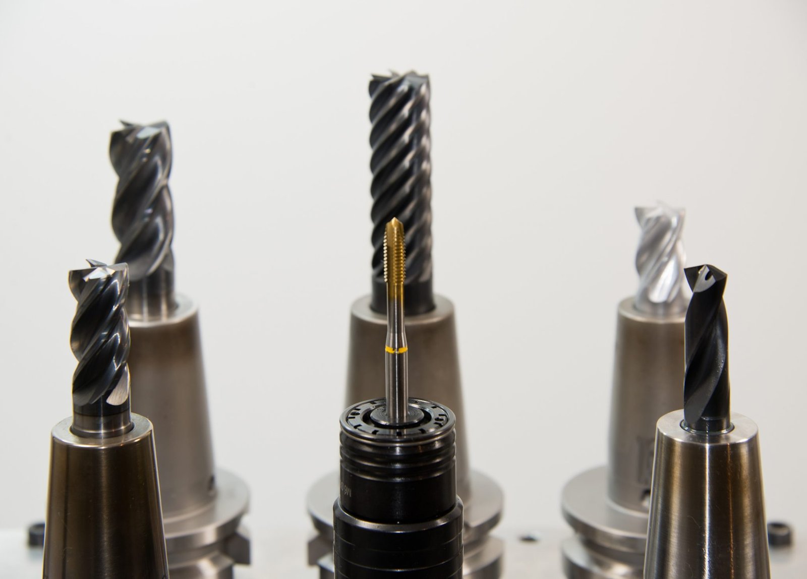 sharpen drill bits with lathe